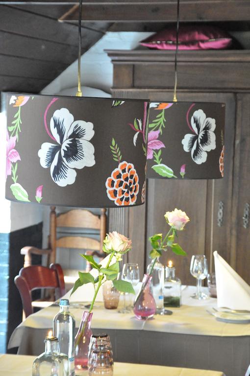 Hotel Boerderij Restaurant De Gloepe Diffelen Экстерьер фото