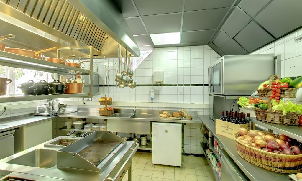 Hotel Boerderij Restaurant De Gloepe Diffelen Экстерьер фото